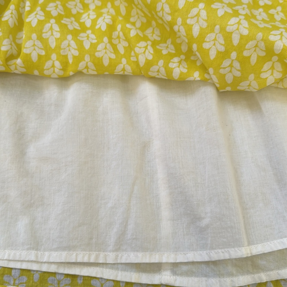 Old Navy Skirt- Medium - Picture 3 of 6